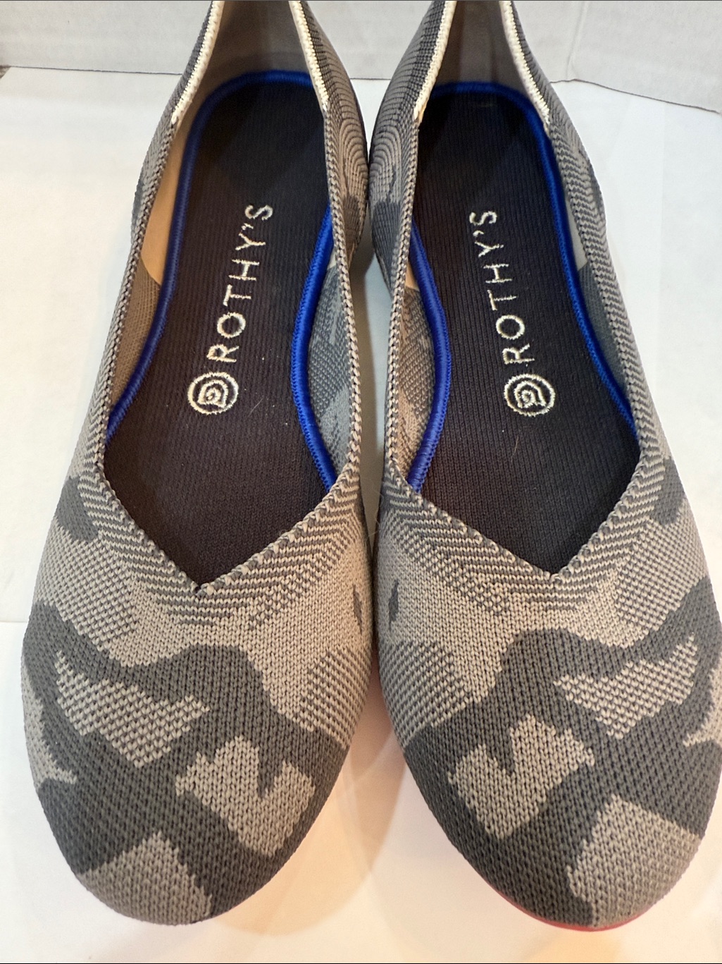 Rothyâs The Flats Gray Camo Retired Print W/ Red Sole Round Toe Size Womenâs 9